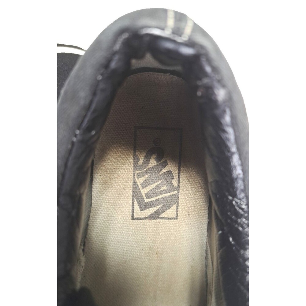 Women's Vans Old Skool Size 8.5 Classic Black/White Lace Up Sneaker Low Top EUC - Picture 8 of 9